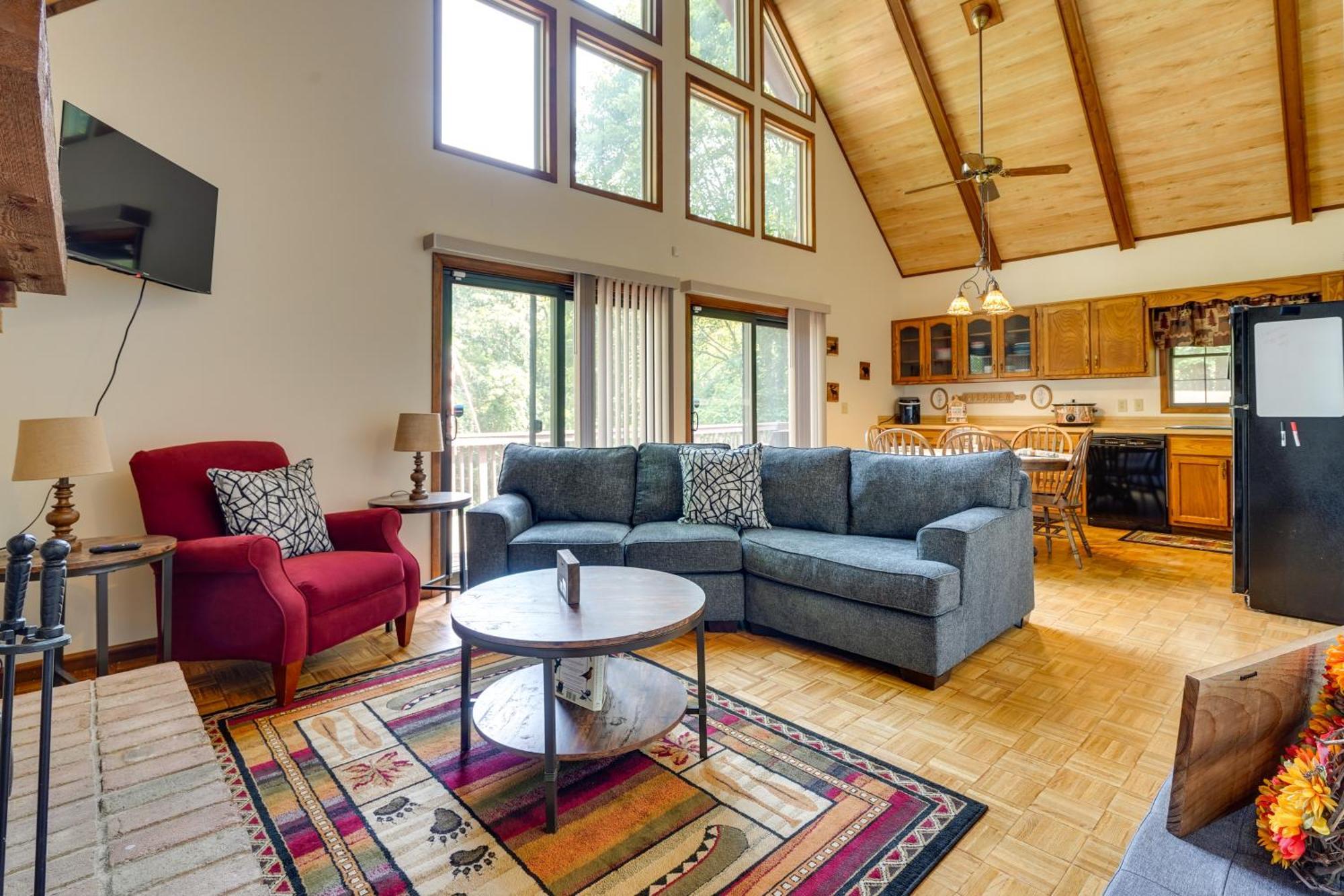Howard Cabin Rental About 3 Mi To Apple Valley Lake! Mount Vernon Exterior photo