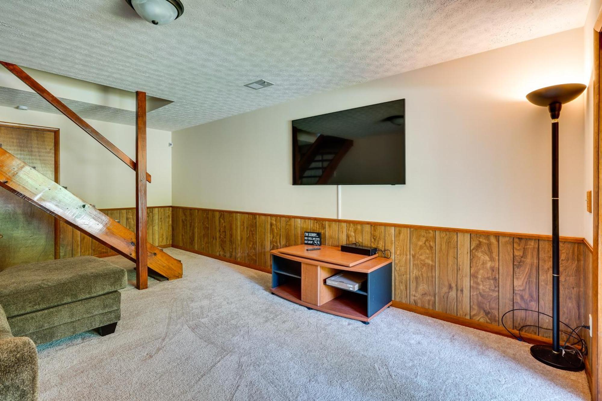 Howard Cabin Rental About 3 Mi To Apple Valley Lake! Mount Vernon Exterior photo