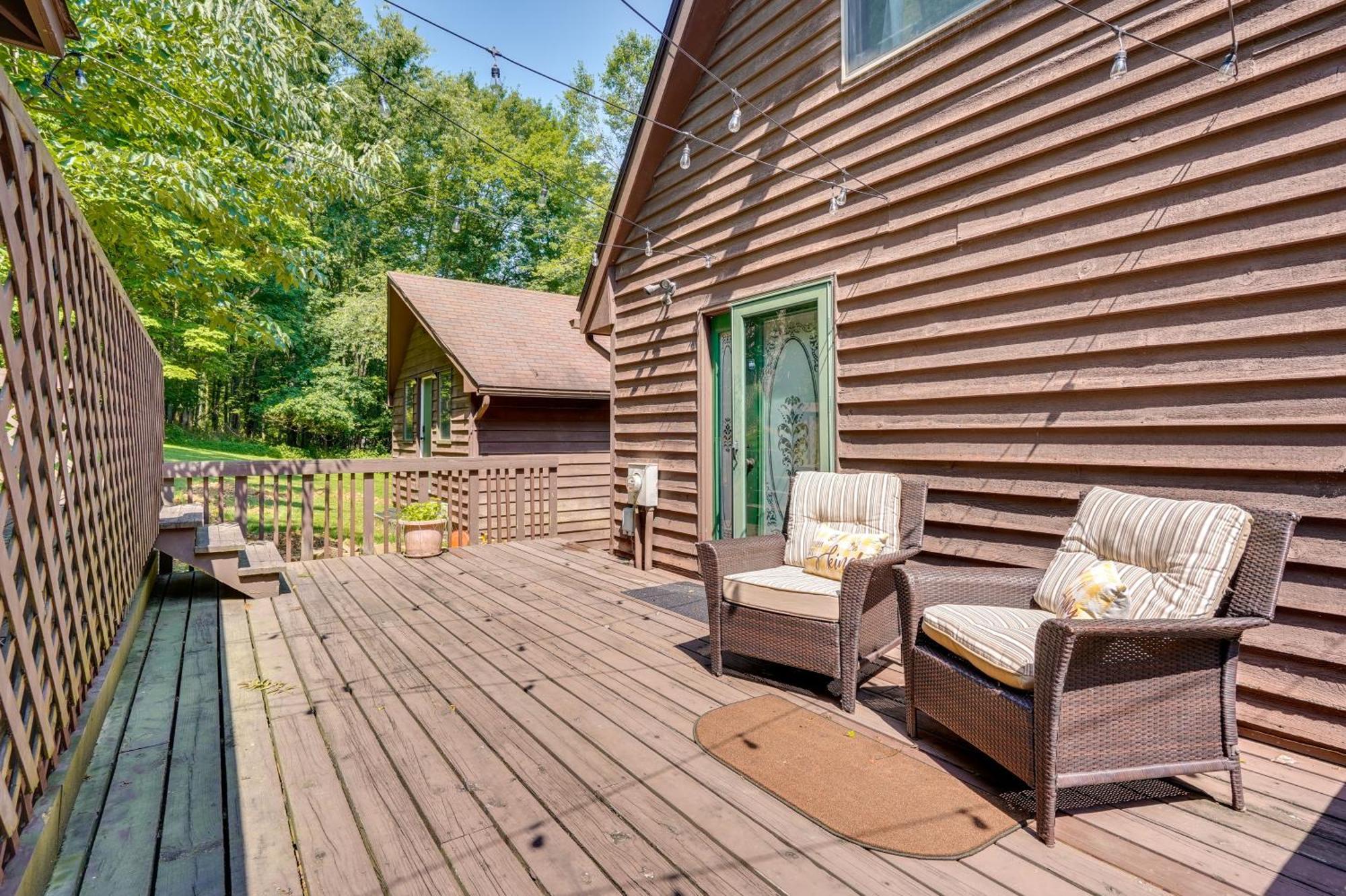 Howard Cabin Rental About 3 Mi To Apple Valley Lake! Mount Vernon Exterior photo